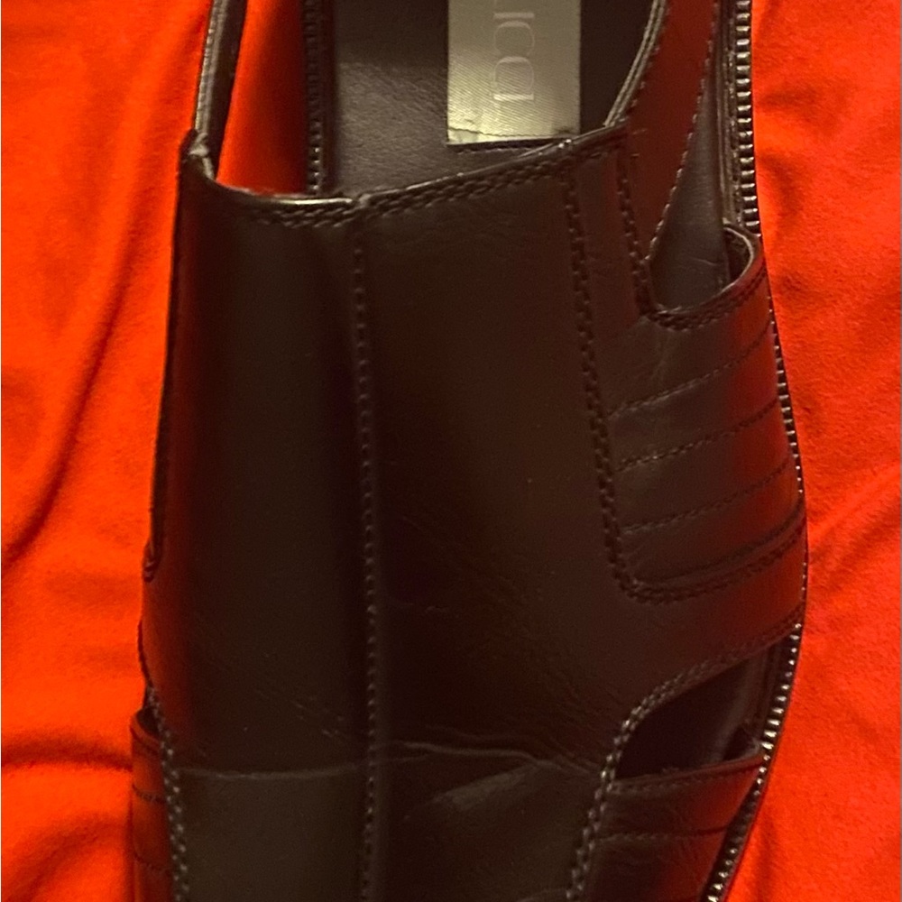 Lucio Rocco Sandals - Picture 9 of 9